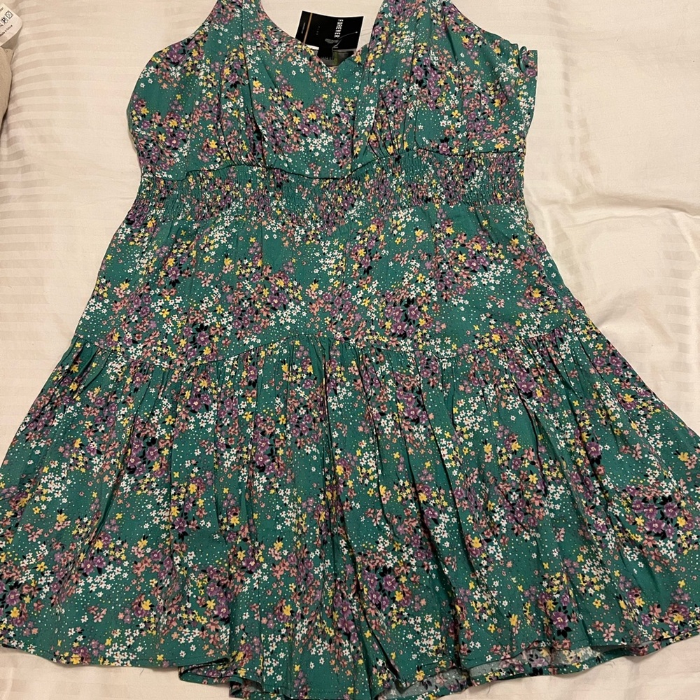 Forever 21 Plus Multi color floral shorts romper 🌼🌸🌺 New with tags size 2X